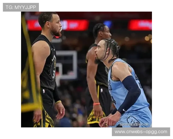 勇士客场力克湖人 库里砍下20分5助攻展现领袖风范